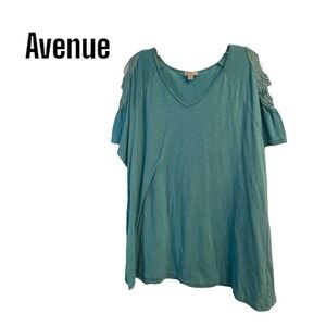 AVENUE plus Teal cold shoulder top sz 18/20